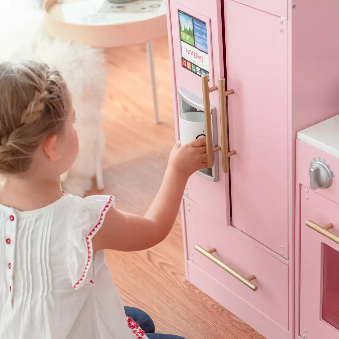 TeamsonUS Teamson Kids - Little Chef Chelsea Modern Play Kitchen - Pink / Gold 11 TeamsonUS Teamson Kids - Little Chef Chelsea Modern Play Kitchen - Pink / Gold