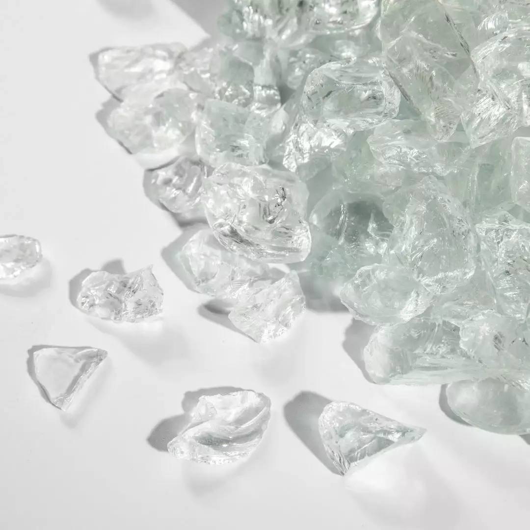 TeamsonUS Teamson Home 1/2 Inch Reflective Fire Glass For Fire Pits 9 Lb / 4 Kg Bag, Clear 9 TeamsonUS Teamson Home 1/2 Inch Reflective Fire Glass For Fire Pits 9 Lb / 4 Kg Bag, Clear