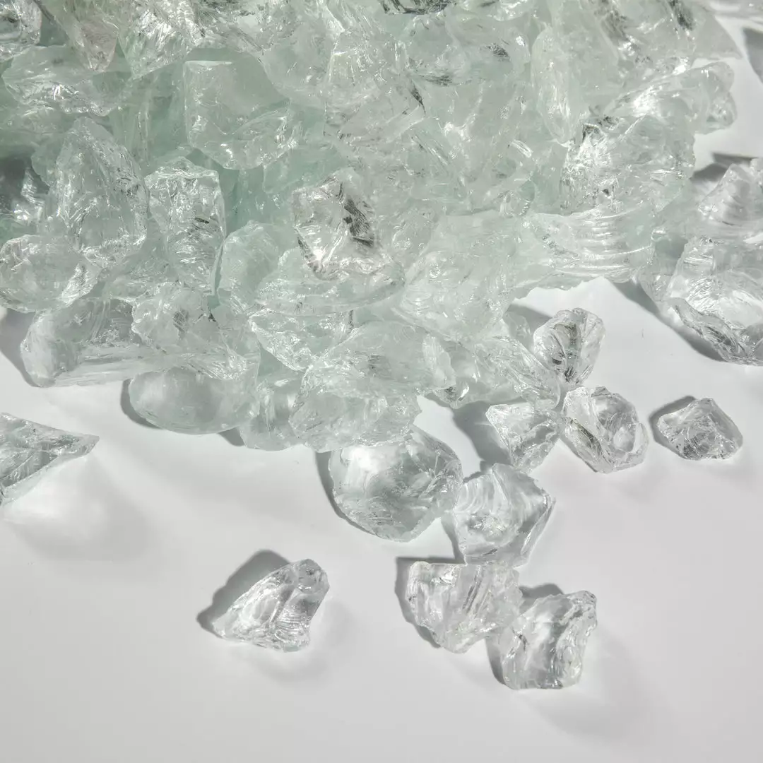 TeamsonUS Teamson Home 1/2 Inch Reflective Fire Glass For Fire Pits 9 Lb / 4 Kg Bag, Clear 10 TeamsonUS Teamson Home 1/2 Inch Reflective Fire Glass For Fire Pits 9 Lb / 4 Kg Bag, Clear