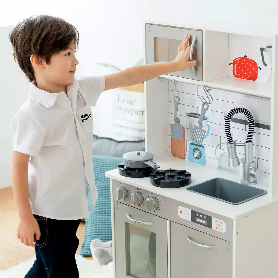 TeamsonUS Teamson Kids - Little Chef Valencia Classic Play Kitchen - Grey 8 TeamsonUS Teamson Kids - Little Chef Valencia Classic Play Kitchen - Grey