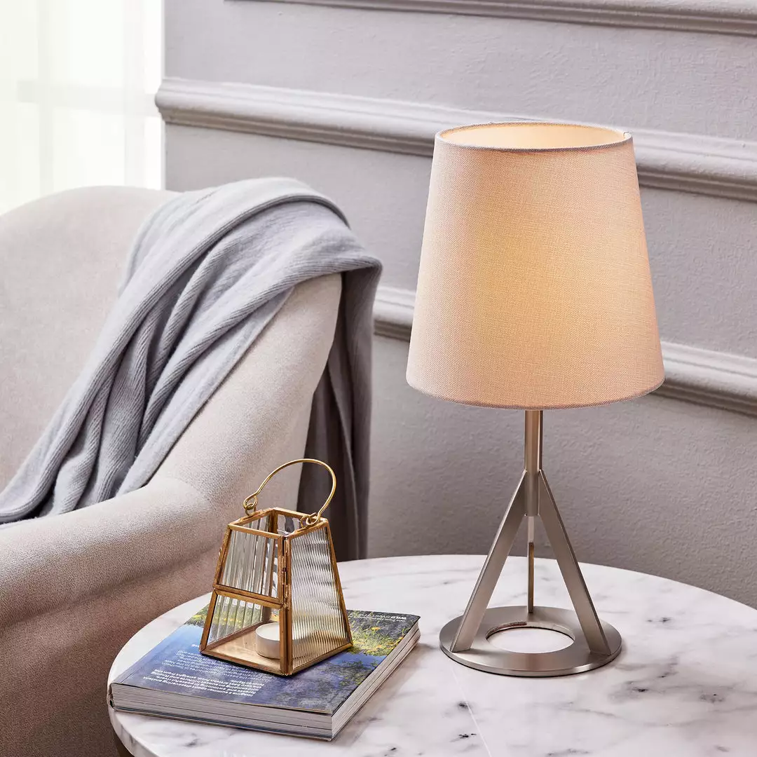 TeamsonUS Teamson Home Aria 15" Modern Table Lamp With Round Shade, Brass/Khaki 7 TeamsonUS Teamson Home Aria 15" Modern Table Lamp With Round Shade, Brass/Khaki