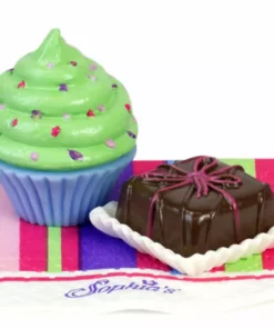 TeamsonUS Sophia's Cupcakes & Petit Fours Dessert Set For 18