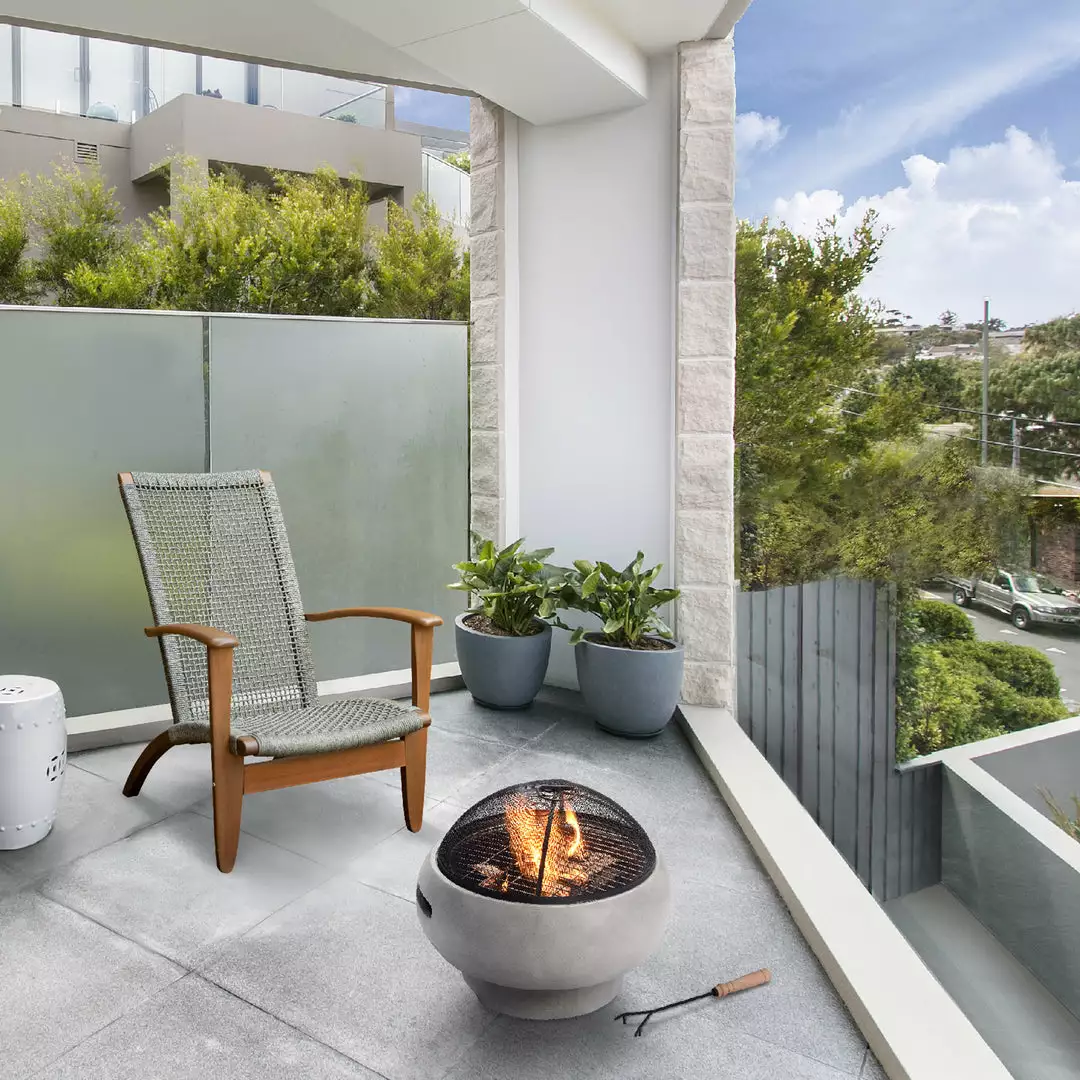 TeamsonUS Teamson Home 21" Outdoor Round Stone Wood Burning Fire Pit With Faux Concrete Base, Gray 4 TeamsonUS Teamson Home 21" Outdoor Round Stone Wood Burning Fire Pit With Faux Concrete Base, Gray