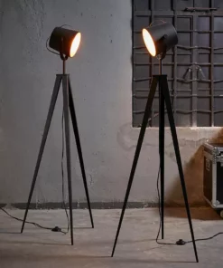 TeamsonUS Teamson Home Artiste 62" Modern Tripod Floor Lamp With Adjustable Head, Black/Gold 9 TeamsonUS Teamson Home Artiste 62